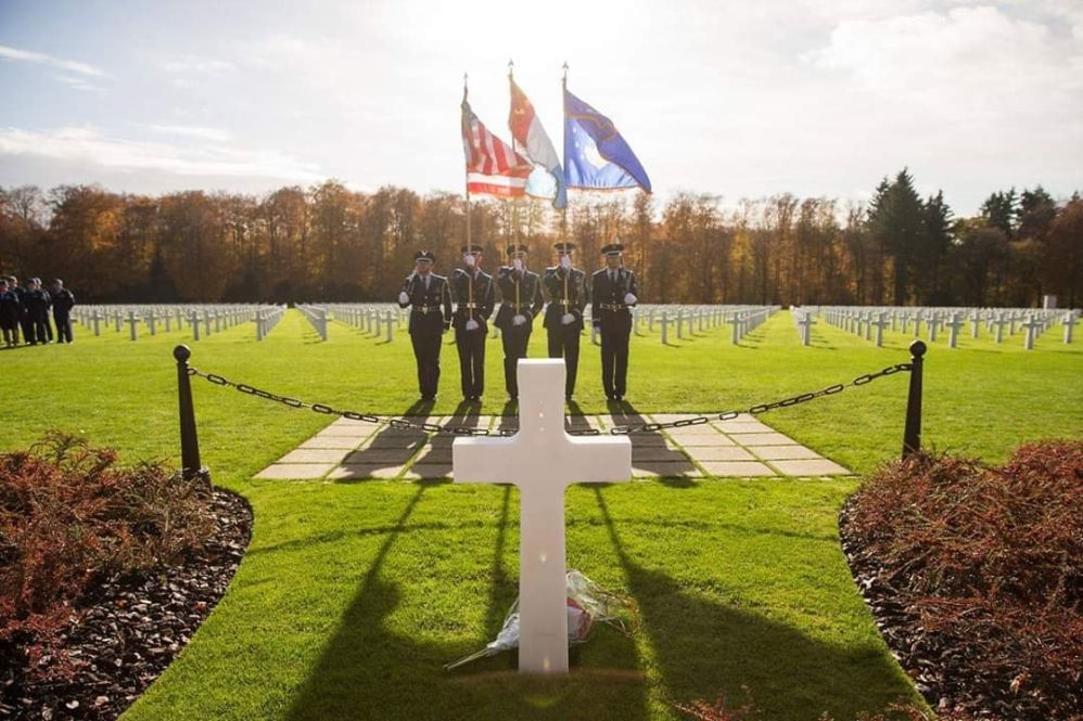 02 45992153_10156984950713103_1314401254050365440_o.jpg
